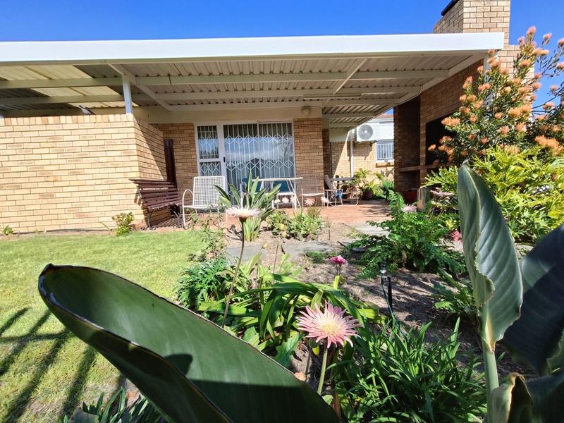 2 Bedroom Property for Sale in Protea Heights Western Cape
